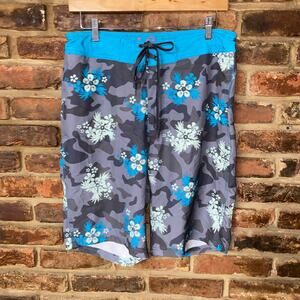 Red Camel Gray Blue Tropical Floral Hawaiian Swim Trunks Bathing Suit Size 32